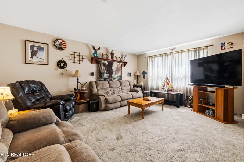 6405 Shetland Dr, Knoxville, TN 37920
