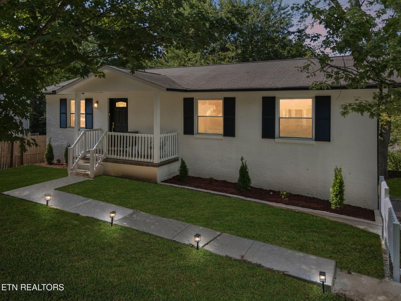 6409 Shrewsbury Dr, Knoxville, TN 37921