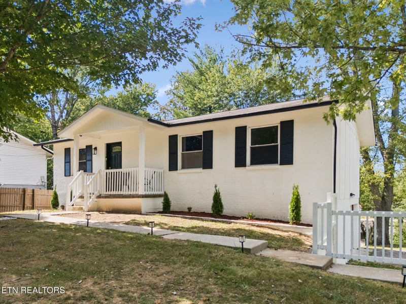 6409 Shrewsbury Dr, Knoxville, TN 37921