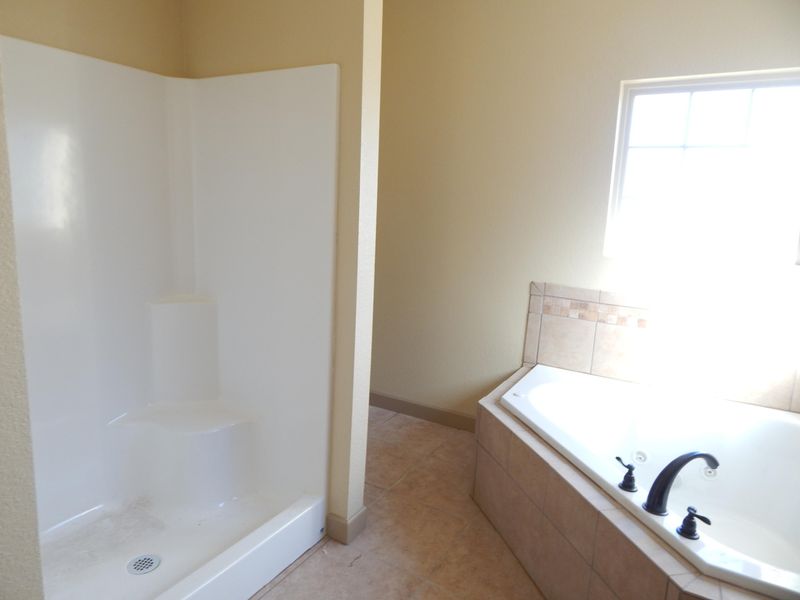 6412 Christian Springs Dr, Corryton, TN 37721