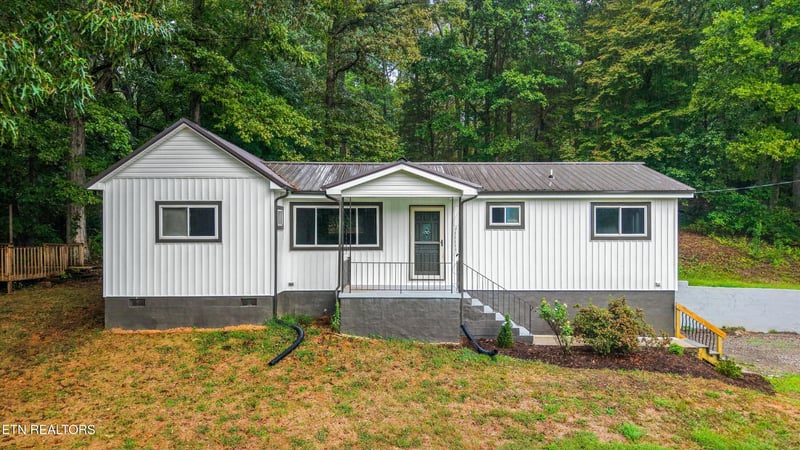 6413 Manis Rd, Knoxville, TN 37924