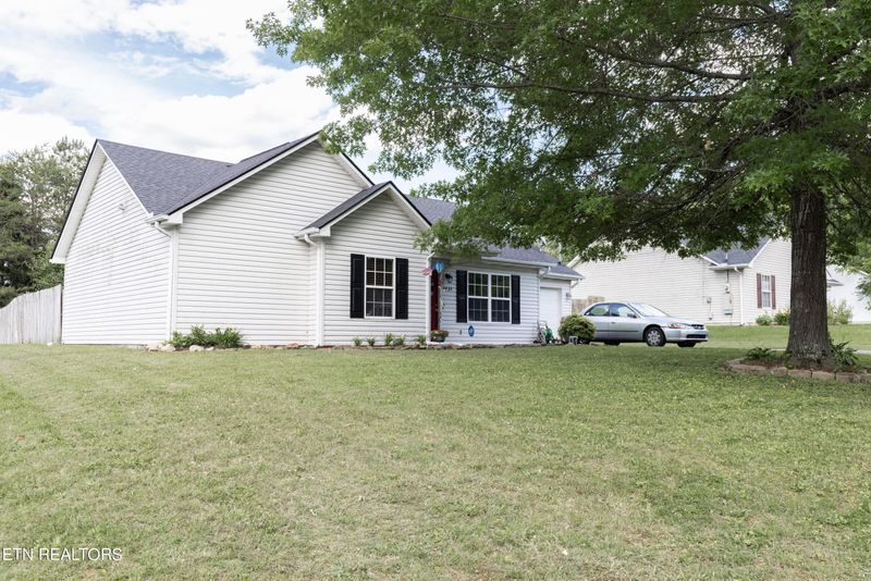 6424 Bob Varner Rd, Knoxville, TN 37918