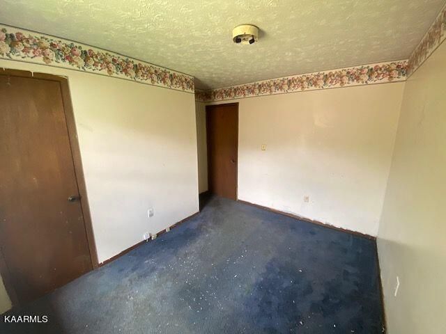 643 Ivey Hollow Rd, Lafollette, TN 37766