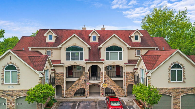 643 River Place Way #A401, Sevierville, TN 37862