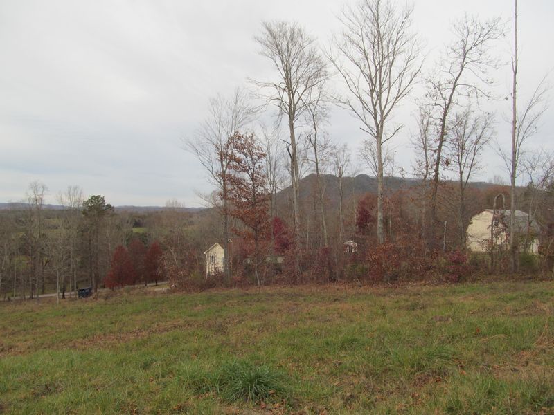 6430 Zachery Rd, Corryton, TN 37721