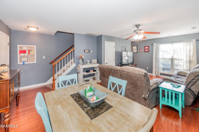 6432 Granite Hill Ln, Knoxville, TN 37923