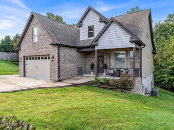 6436 Glen Eagle Ln, Knoxville, TN 37921