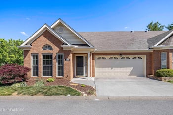 644 Applegate Ln, Farragut, TN 37934