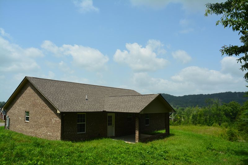 6446 Christian Springs Dr, Corryton, TN 37721