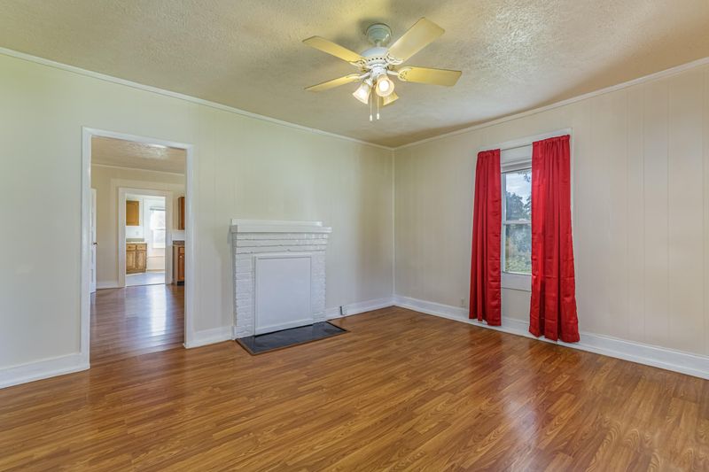 645 Emory Rd, Blaine, TN 37709