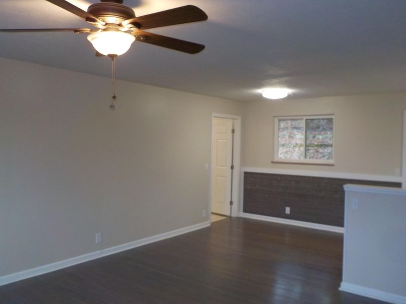 646 Edgemoor Rd, Powell, TN 37849