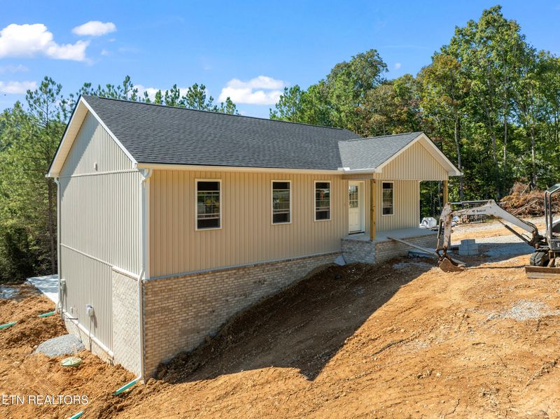 646 High Point Orchard Rd, Kingston, TN 37763