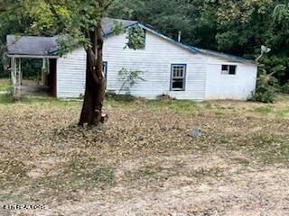 648 Hassler Mill Rd, Harriman, TN 37748
