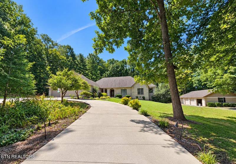 648 Old Poplar Springs Rd, Kingston, TN 37763