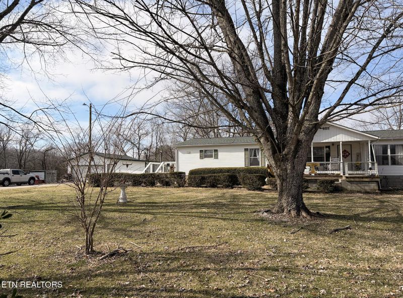 65 Dorton Access Rd, Crossville, TN 38555