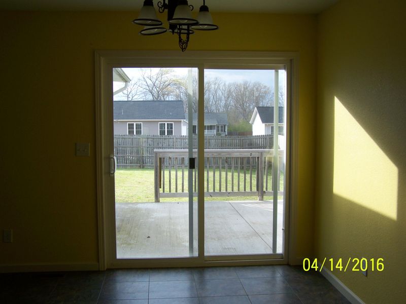 65 Hunter Dr, Crossville, TN 38555