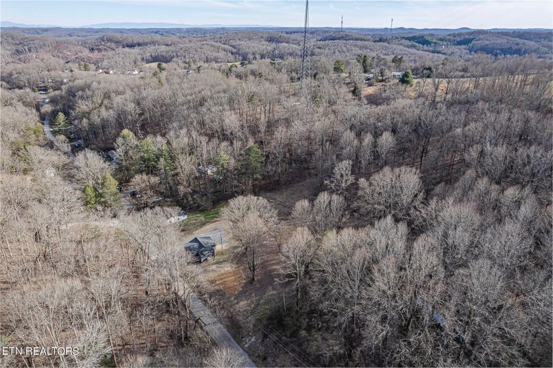 650 Hassler Mill Rd, Harriman, TN 37748