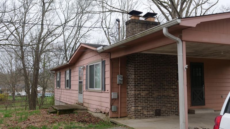 650 Maple Hill Rd, Loudon, TN 37774