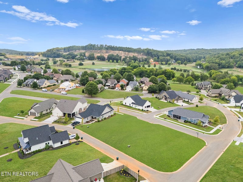 650 Red Fox Rn, Loudon, TN 37774
