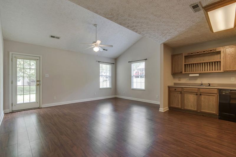 6502 Arborcrest Way, Knoxville, TN 37918