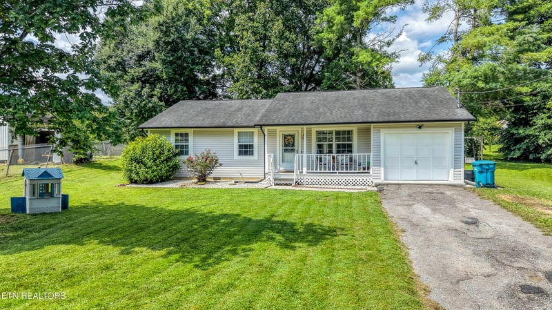6505 Blackgum Cir, Knoxville, TN 37918