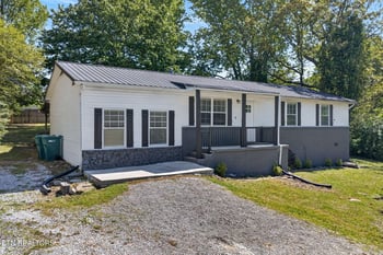 651 Prentice St, Crossville, TN 38555