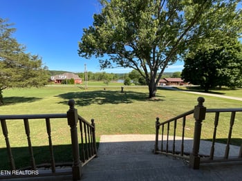 651 River Rd, Kingston, TN 37763
