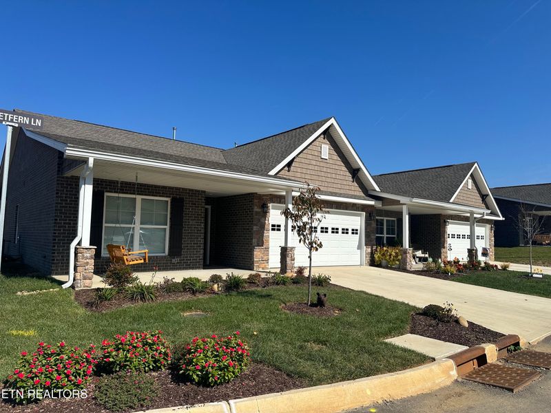651 Snowflower Cir #141, Pigeon Forge, TN 37863