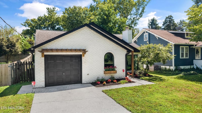 6510 Westland Dr, Knoxville, TN 37919