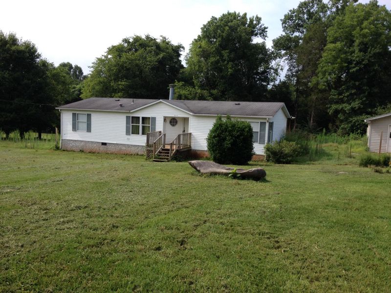6513 Boruff Rd, Corryton, TN 37721