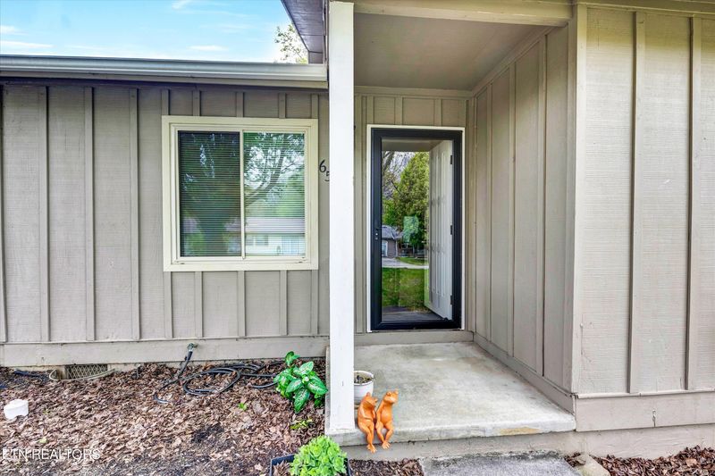 6513 Red Ash Rd, Knoxville, TN 37918