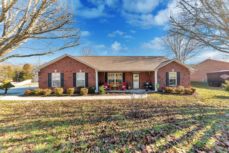 6514 Glorious Ln, Corryton, TN 37721