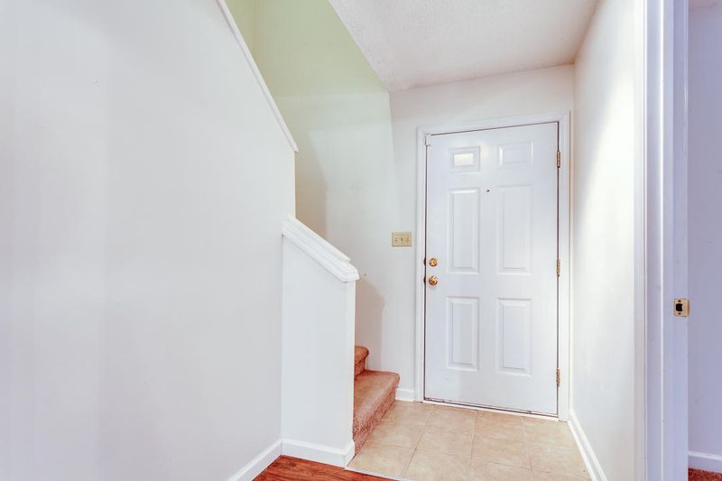 6518 Doe Creek Way, Knoxville, TN 37918