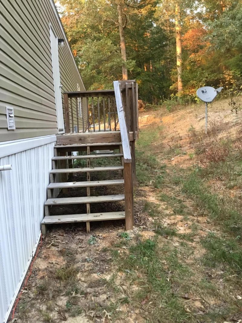 652 Johnson Rd, Kodak, TN 37764