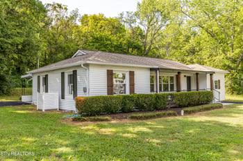 6520 Jackie Ln, Knoxville, TN 37920