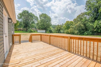 6521 Lambent Ln, Knoxville, TN 37918