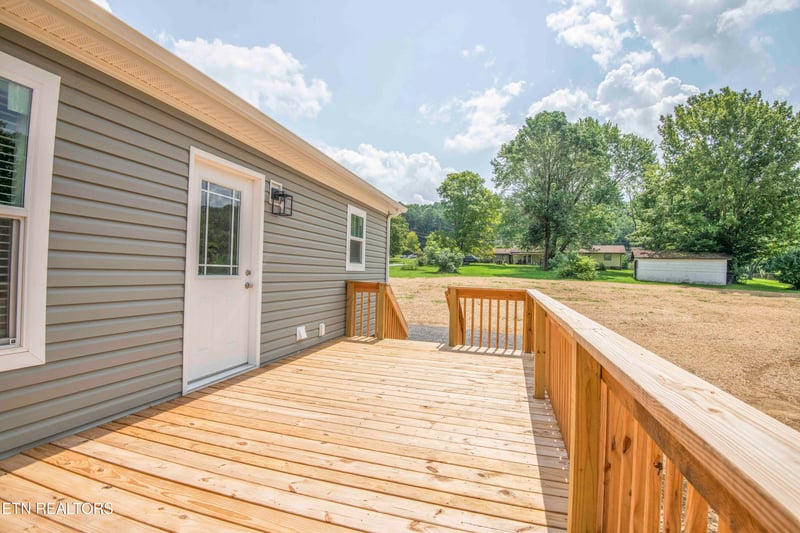 6521 Lambent Ln, Knoxville, TN 37918