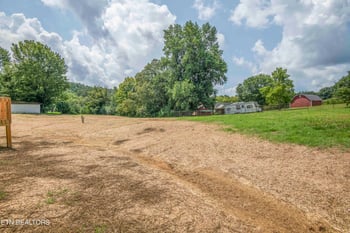 6521 Lambent Ln, Knoxville, TN 37918