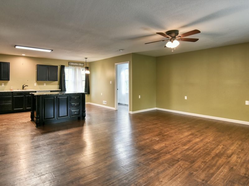 6524 Archer Rd, Knoxville, TN 37918
