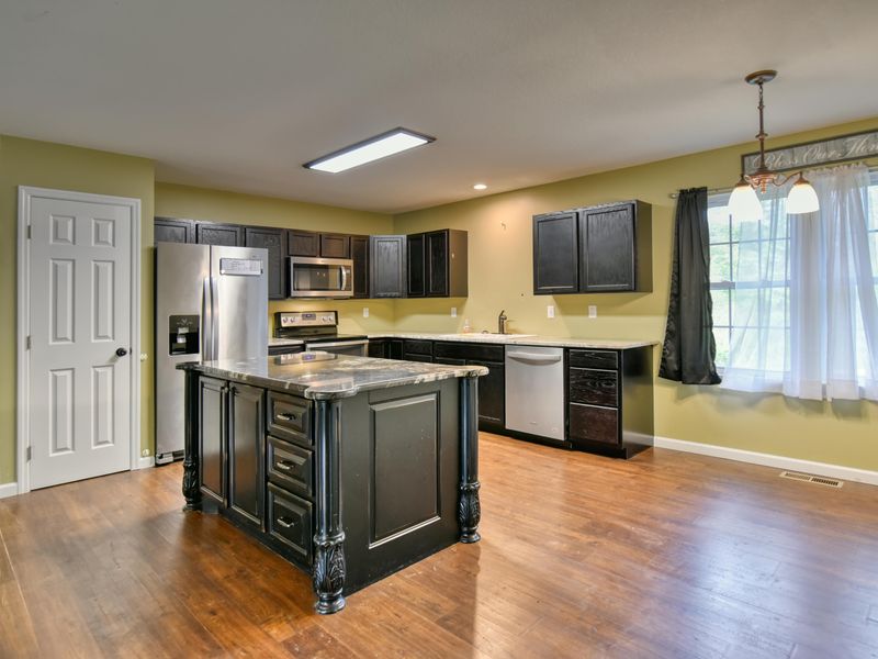 6524 Archer Rd, Knoxville, TN 37918
