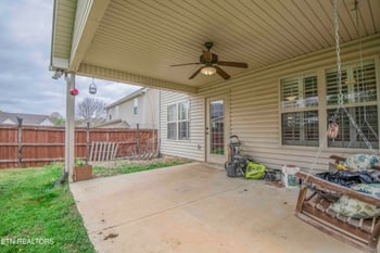 6533 Gentlewinds Dr, Knoxville, TN 37931