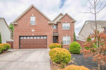 6533 Gentlewinds Dr, Knoxville, TN 37931