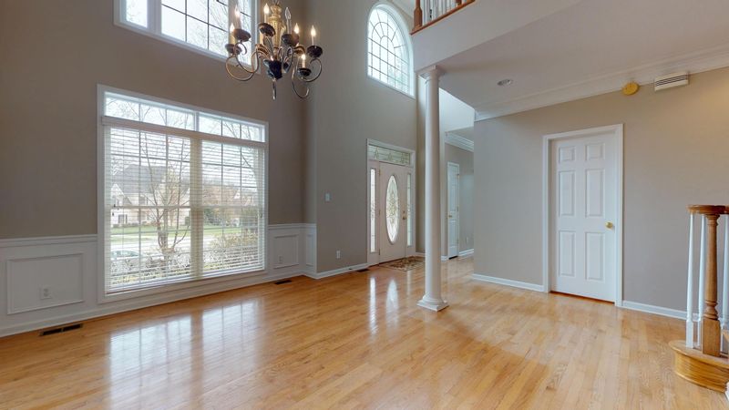 654 Gwinhurst Rd, Knoxville, TN 37934