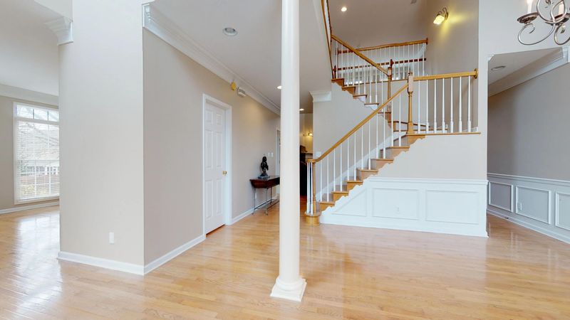 654 Gwinhurst Rd, Knoxville, TN 37934