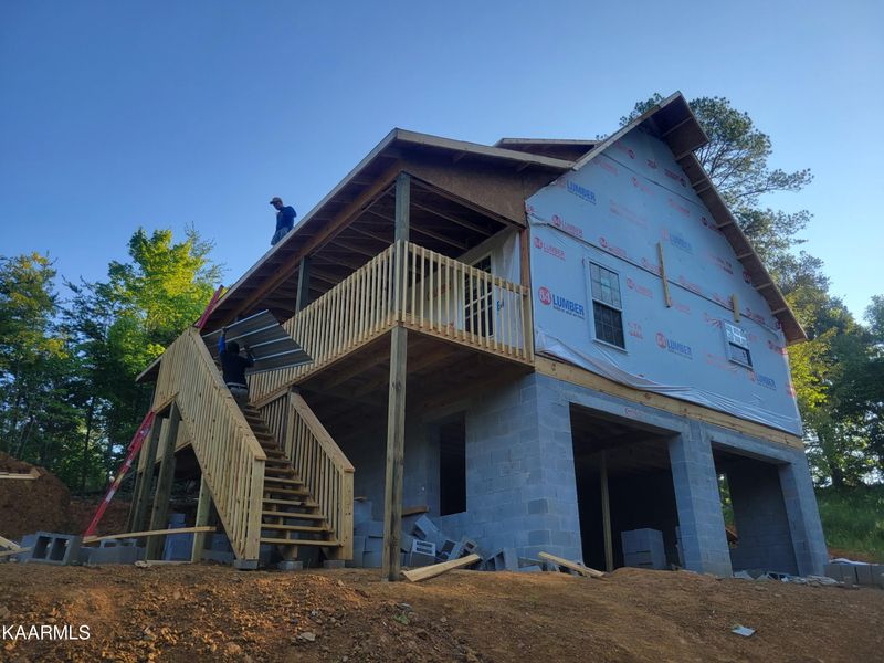 654 Magic Kingdom Ln, Sevierville, TN 37876