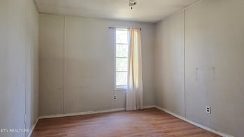 655 Coal Hill Rd, Harriman, TN 37748
