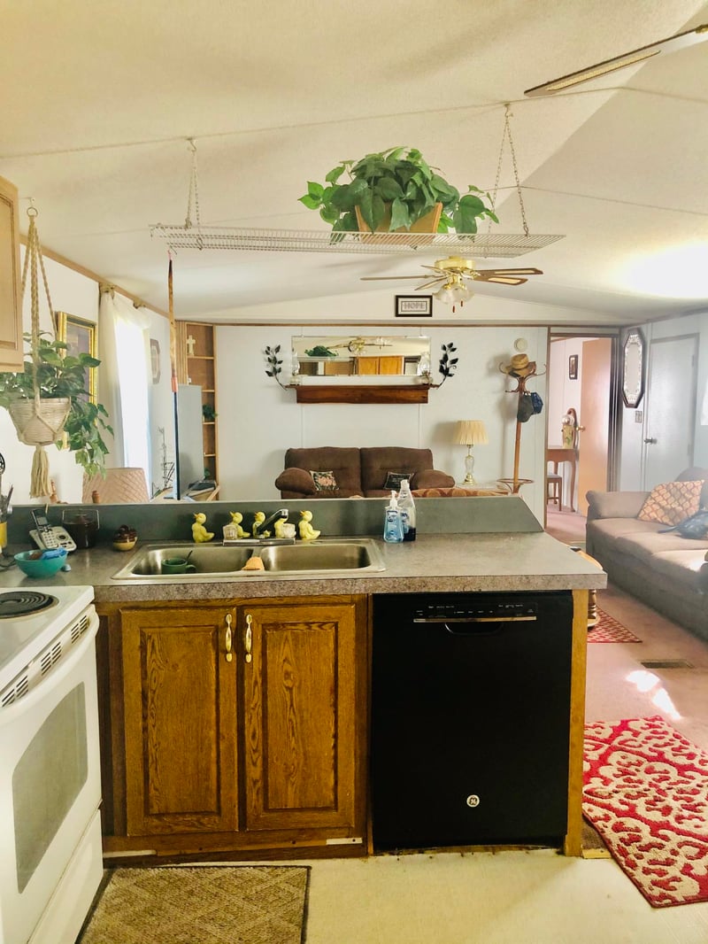 655 Newcomb Loop Rd, Newcomb, TN 37819