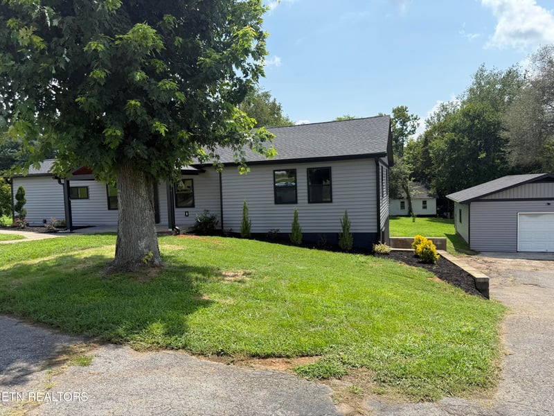 6560 Old Russellville Pike, Whitesburg, TN 37891