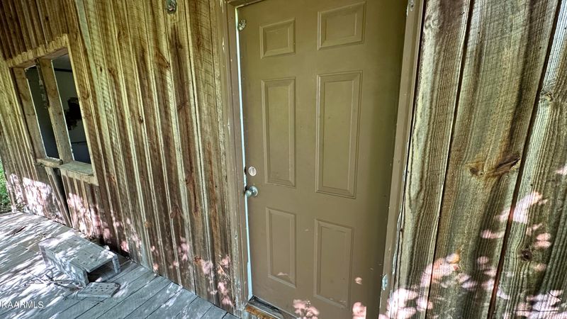 657 Co Rd 135, Riceville, TN 37370
