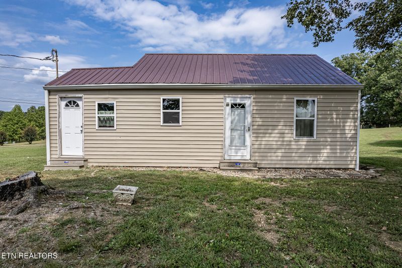 657 Gudger Rd, Madisonville, TN 37354